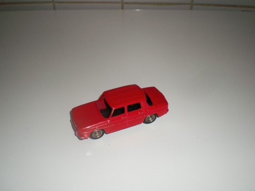 Dinky toys junior - toys, renault