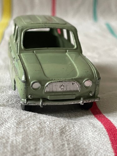 Renault vraie dinky junior - vraie,